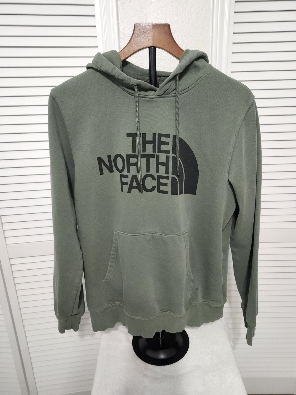 The North Face Men's Pullover Hoodie - Olive Green